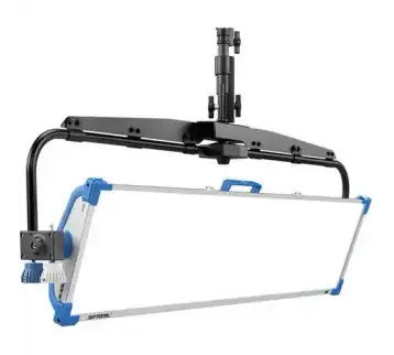 ARRI SkyPanel S120-C LED Softlight (Blue/Silver, Pole Operated Yoke)  for rent | Estajer