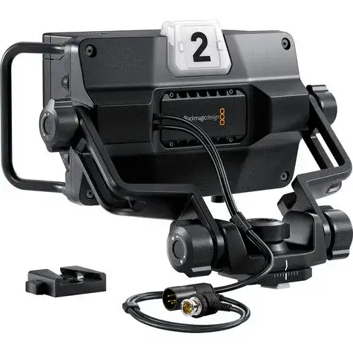 Blackmagic Design 7" URSA Studio Viewfinder G2 - Main image for rent | Estajer