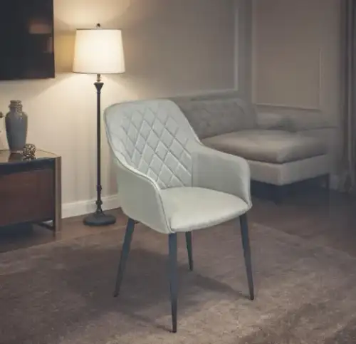 Modern light gray chair with diamond-tufted back - Image 4 for rent | Estajer