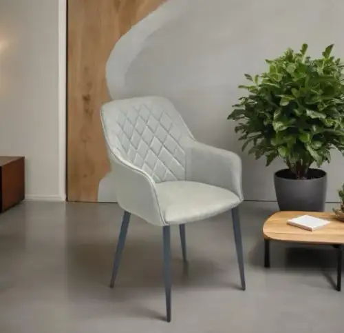 Modern light gray chair with diamond-tufted back - Image 3 for rent | Estajer