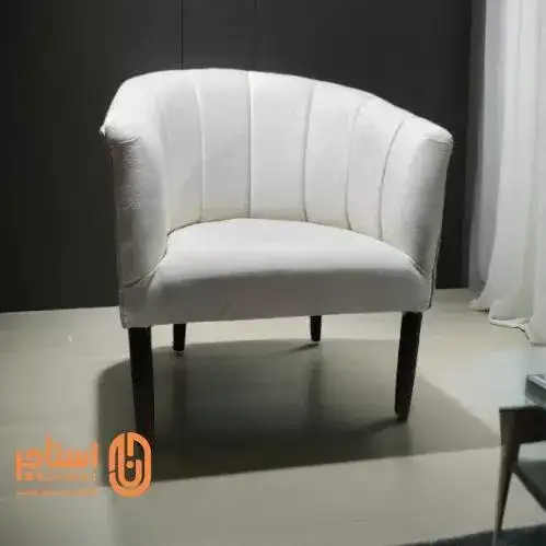 Single sofa made of luxurious fabric with durable wooden legs - Image 2 for rent | Estajer