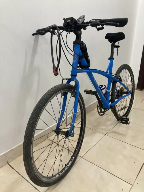Hybrid bicycle - Image 2 for rent | Estajer