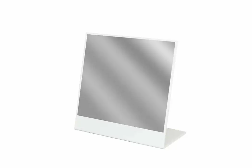 Cara Mirror
