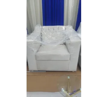 كرسي جلد أبيض للإيجار | استأجر