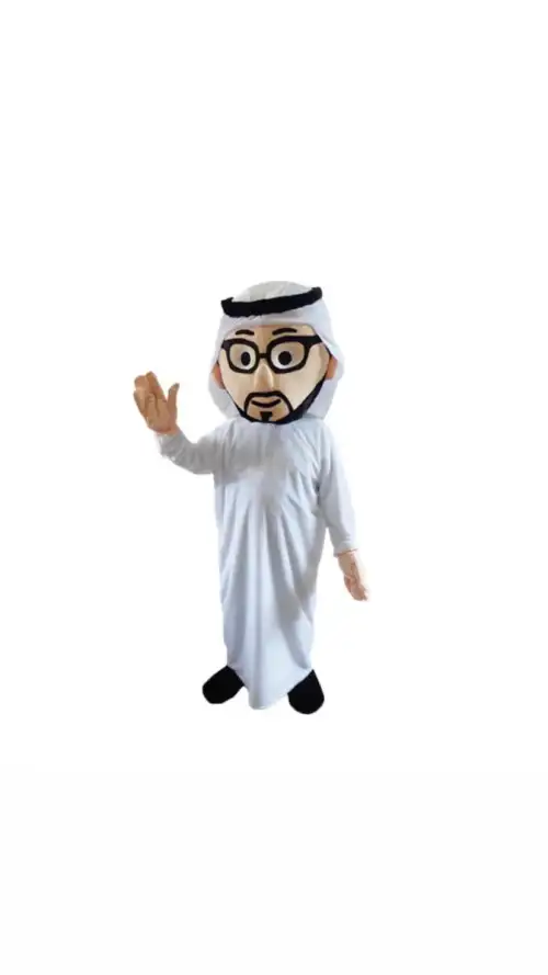 زي الرجل السعودي التقليدي للتصوير والفعاليات2