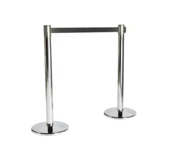 أعمدة كروم مع حبال أوتوماتيكية سوداءVXBAA | تنظيم احترافي للفعاليات | متينة وعملية للإيجار | استأجر