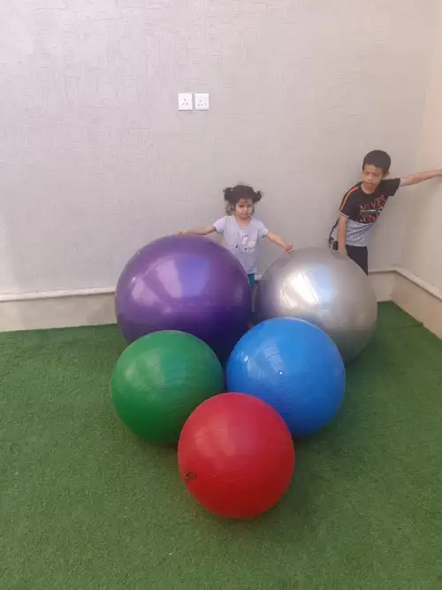 لعبة كرات ملونة كبيرة – مناسبة للعب الجماعي والمرح 843