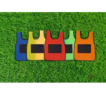 Color Shirt & Sticky Balls Game – Colorful fun with Velcro target 86 play for rent | Estajer