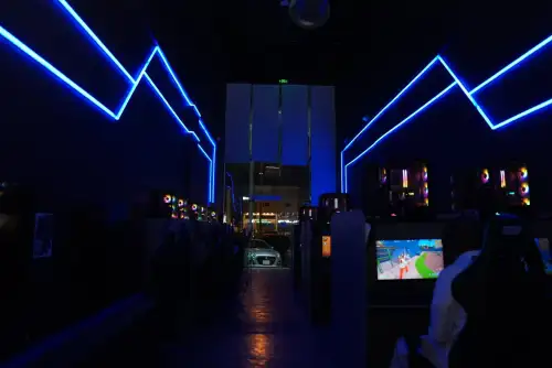 صالة رياضات الكترونية - صورة 2 للإيجار | استأجر