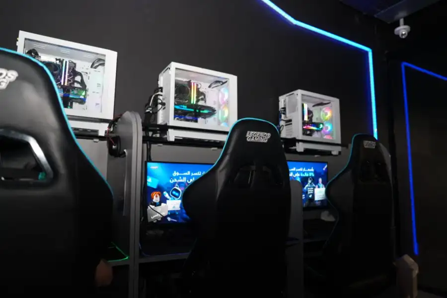 كمبيوتر قيمنق احترافي - الصورة الرئيسية للإيجار | استأجر