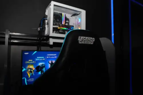 كمبيوتر قيمنق احترافي - صورة 3 للإيجار | استأجر