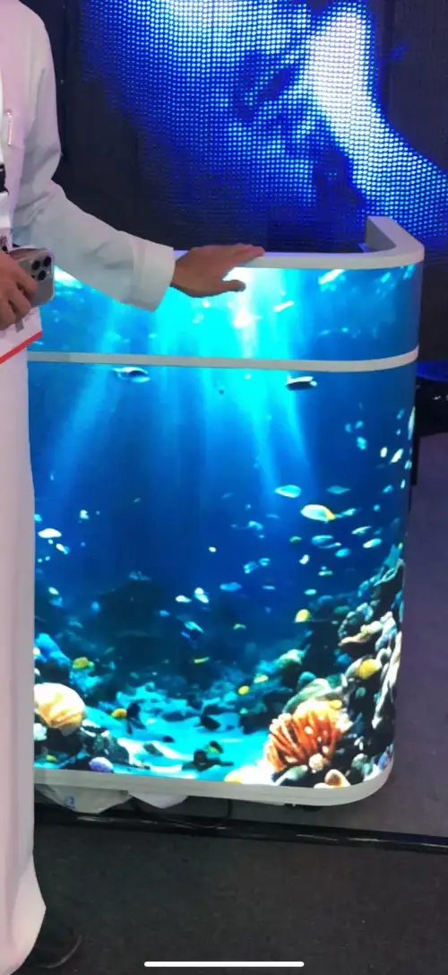 كاونتر شاشة  360 درجة LED | المقاس: 1920مم × 960مم  - صورة 2 للإيجار | استأجر