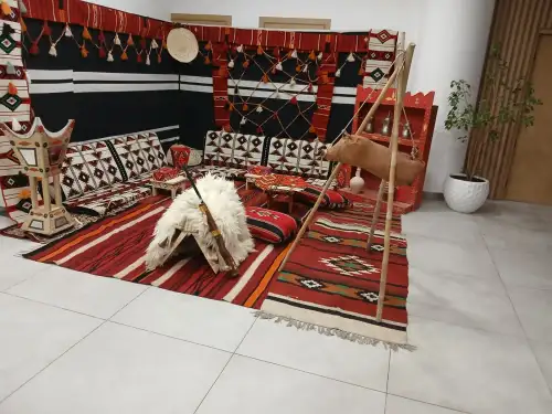 ركن شعبي تراثي مقاس 3*3 - صورة 2 للإيجار | استأجر