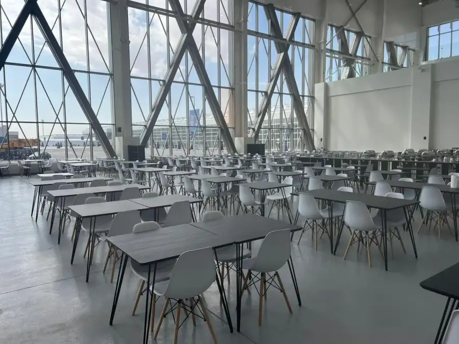 طاولات طعام مقاس ٨٠*٨٠ - الصورة الرئيسية للإيجار | استأجر