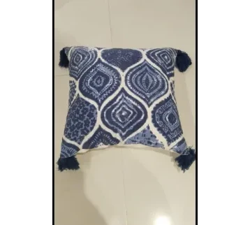 وسادة – ديكور سينمائي للإيجار | استأجر