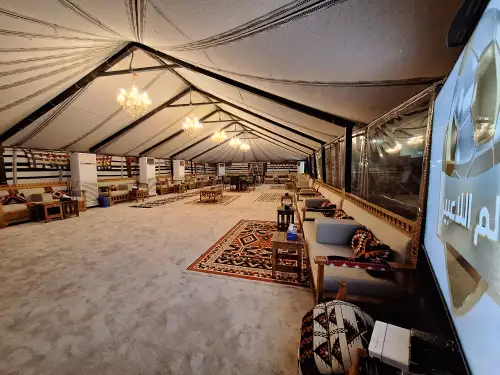 Round eeeeeeeeeeeeeeeeerrrrr - Image 3 for rent | Estajer