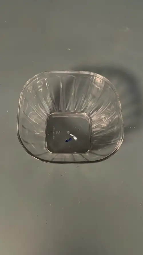 صحن تقديم زجاج صغير – بروبس تصوير سينمائي - صورة 2 للإيجار | استأجر