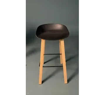 Long Chair with Wooden Legs – Cinematic Decor for rent | Estajer