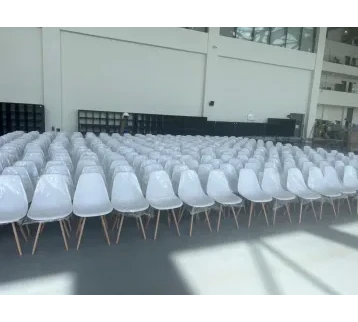 Luxury white plastic chair for rent | Estajer