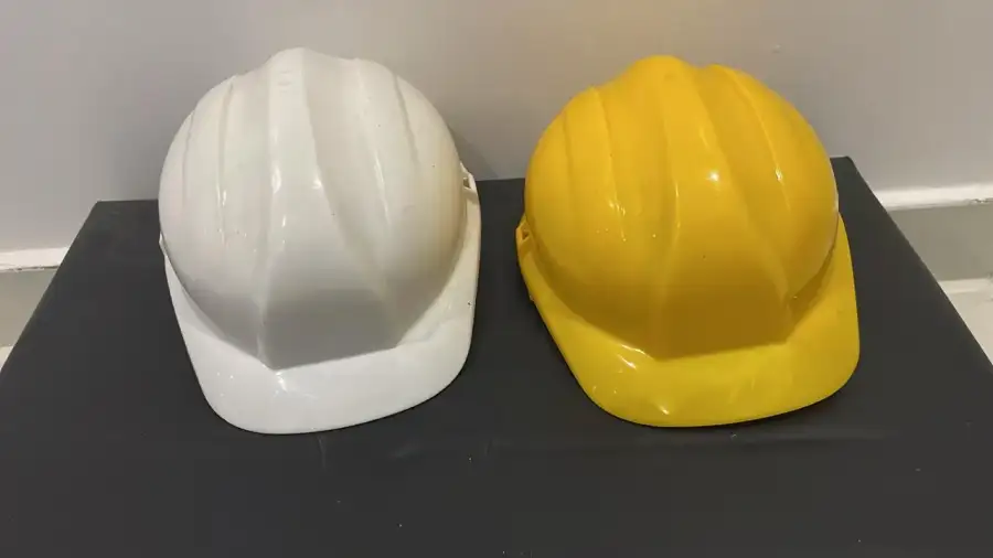 Construction Safety Helmet – Film Production Decor - Main image for rent | Estajer