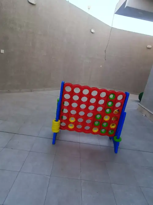 لعبة كونكت الشهيرة - لتوصيل الأقراص وتنمية المهارات الفكرية 85 - صورة 4 للإيجار | استأجر