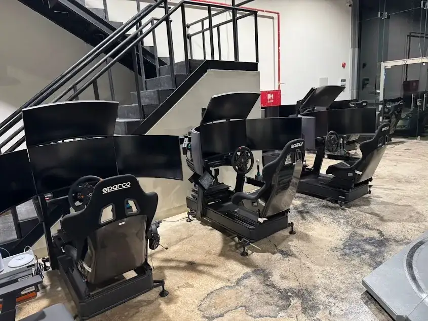 العاب محاكاه (سيميولاتر) - الصورة الرئيسية للإيجار | استأجر