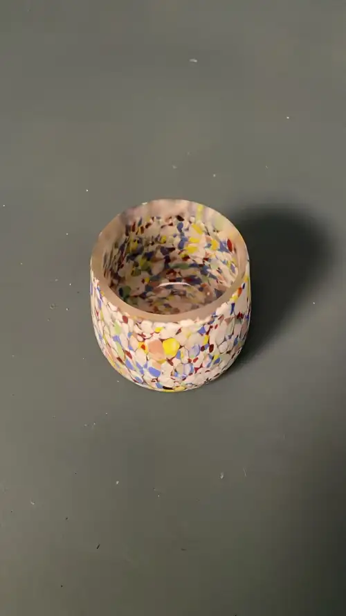 كوب صغير ملوّن – بروبس تصوير سينمائي - صورة 2 للإيجار | استأجر