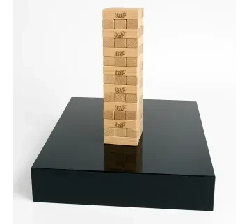 لعبة الجينقا العملاقة مع طاولة 0120 للإيجار | استأجر