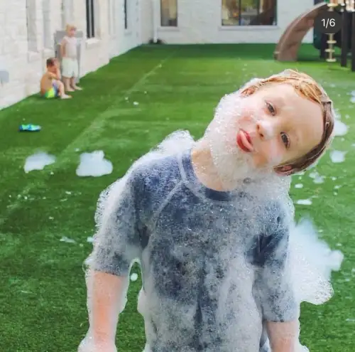 Foam Machine for Kids’ Parties and Summer Activities - Image 4 for rent | Estajer