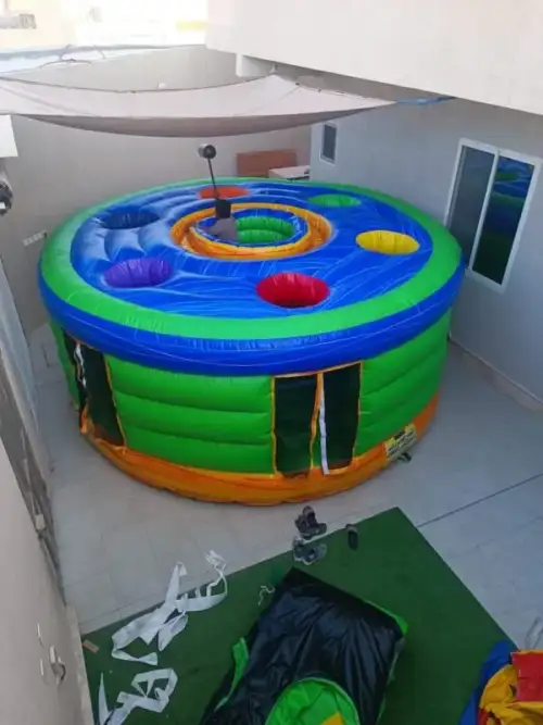 لعبة المطرقة وتحدي الكور - اضرب المطرقة بسرعة واجمع أكبر عدد من الكور 63 - صورة 2 للإيجار | استأجر