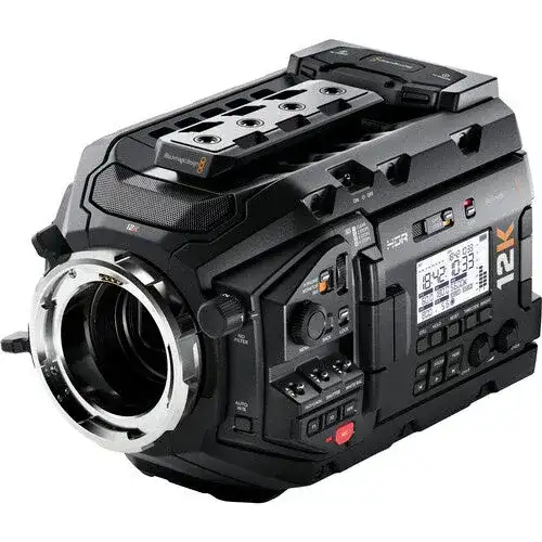  كاميرا Blackmagic Design URSA Mini Pro 12K مع OLPF - الصورة الرئيسية للإيجار | استأجر