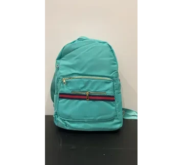 شنطة ظهر – ديكور تصوير سينمائي للإيجار | استأجر