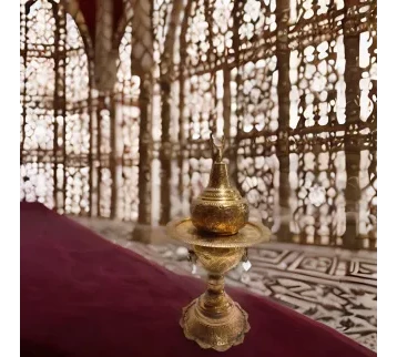 بنت الدلة نحاسية للإيجار اليومي للإيجار | استأجر