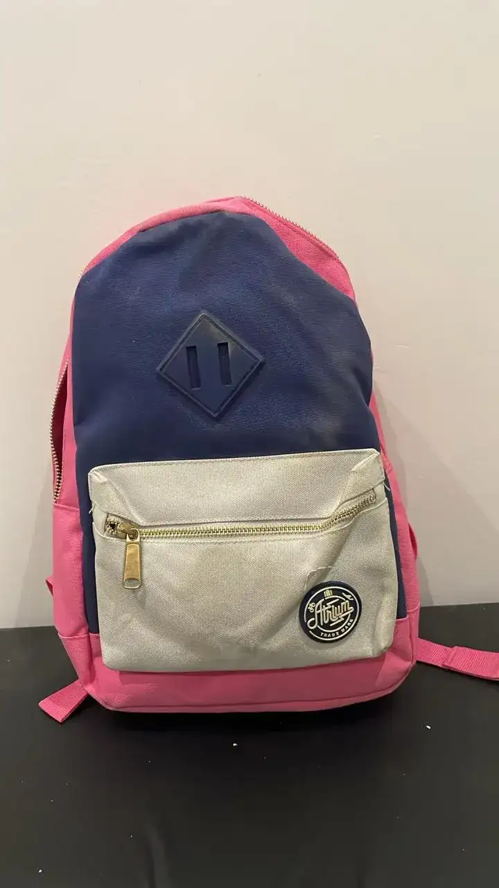 Backpack – Film Production Decor - Main image for rent | Estajer