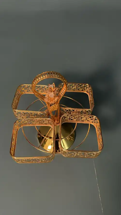 صينية تقديم مكسرات حديثة – ديكور (Decor) سينمائي - صورة 2 للإيجار | استأجر