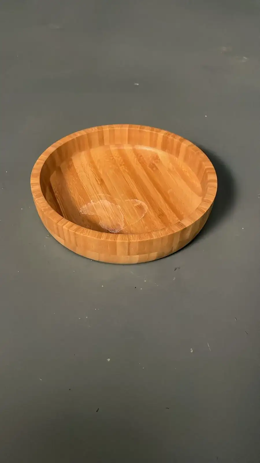 Small Wooden Bowl – Cinema Prop - Main image for rent | Estajer