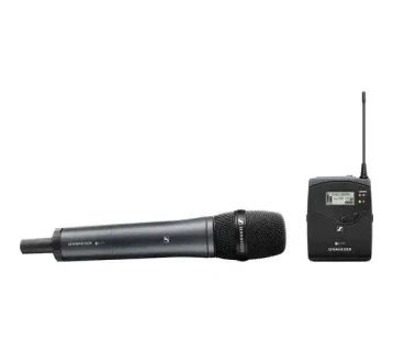 Sennheiser EW 1 - نظام ميكروفون لاسلكي محمول باليد من Sennheiser EW 135P G4 مثبت على كاميرا (A1: من 470 إلى 516 ميجاهرتز) للإيجار | استأجر