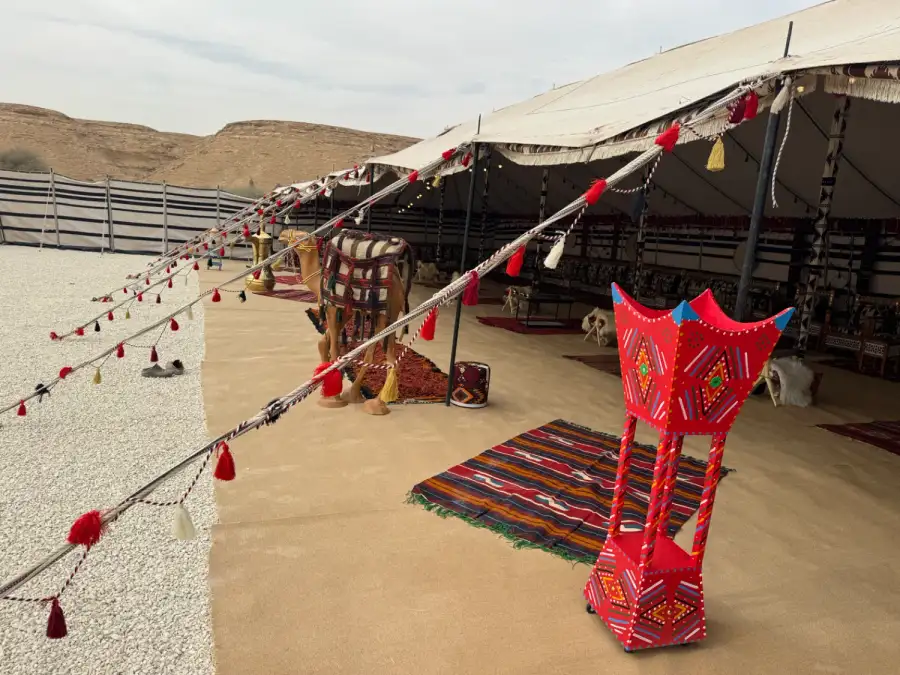 Popular heritage tent 10*30 meters, white or black felt tent - Main image for rent | Estajer