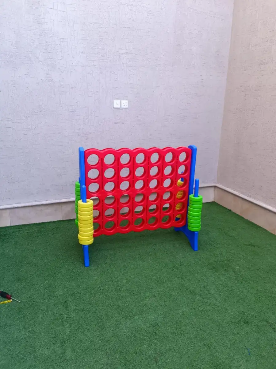 لعبة كونكت الشهيرة - لتوصيل الأقراص وتنمية المهارات الفكرية 85 - الصورة الرئيسية للإيجار | استأجر