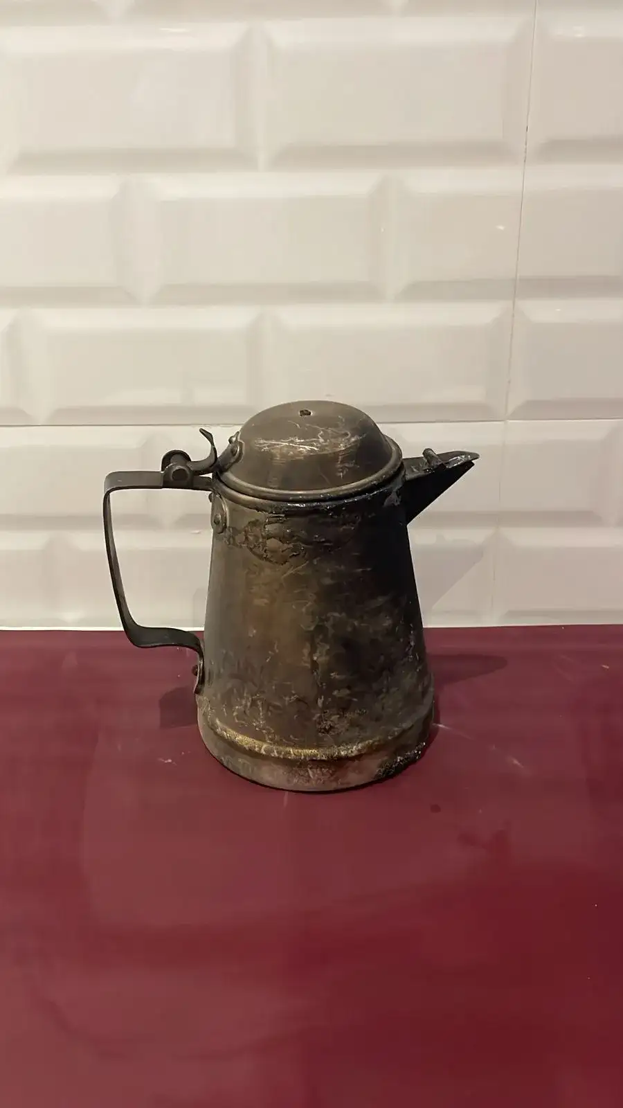 إبريق تسخين ماء – بروبس تصوير سينمائي - الصورة الرئيسية للإيجار | استأجر