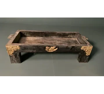 منقل فحم مزخرف – ديكور (Decor) سينمائي للإيجار | استأجر