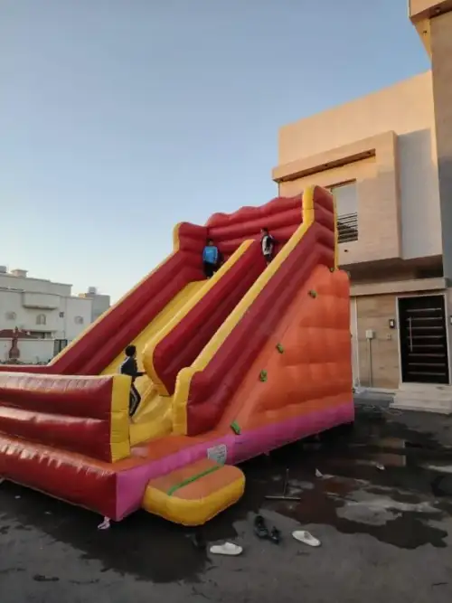 زوحليقة الألوان المائية التفاعلية بتصميم جذاب للفعاليات 17 - صورة 2 للإيجار | استأجر