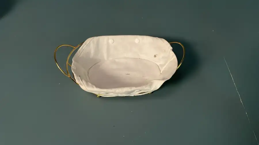 سلة طعام حديثة – بروبس (Prop) سينمائي - الصورة الرئيسية للإيجار | استأجر