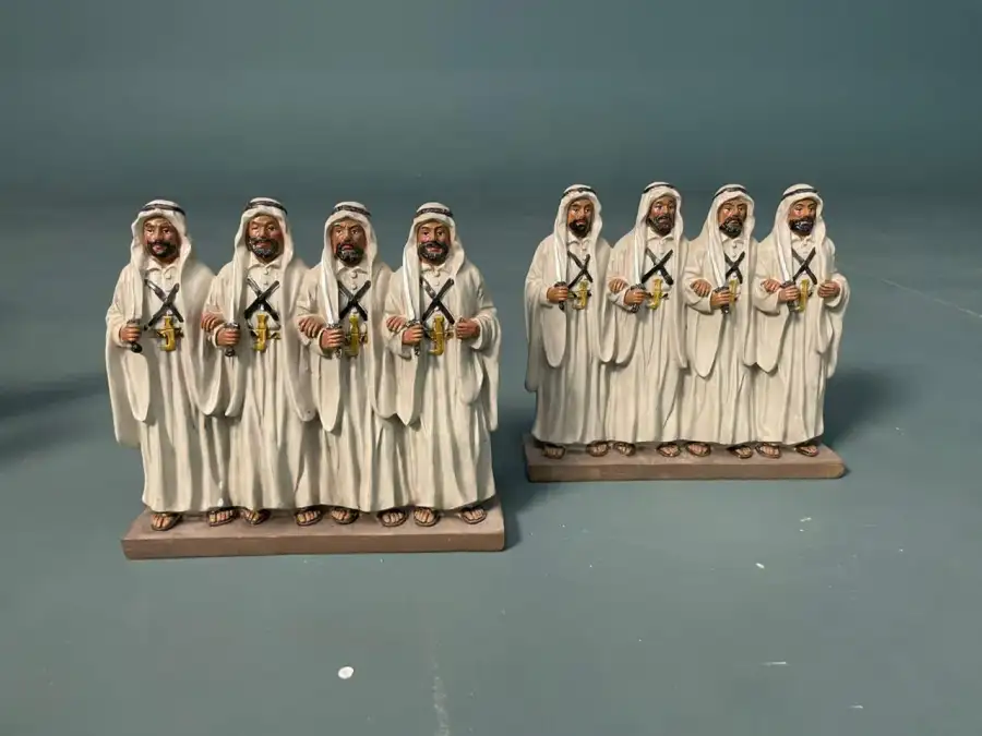 شخصيات عرضة سعودية – بروبس سينمائي  - الصورة الرئيسية للإيجار | استأجر