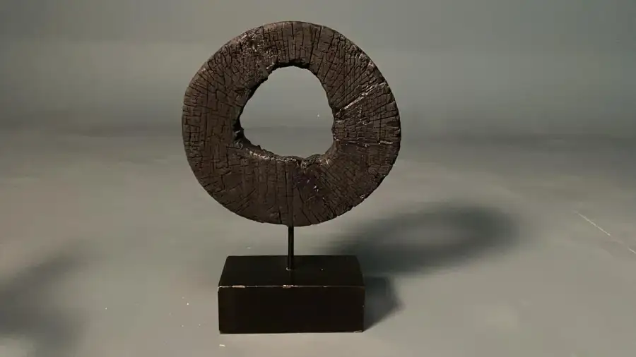 قطعة ديكور حديثة – بروب سينمائي  - الصورة الرئيسية للإيجار | استأجر