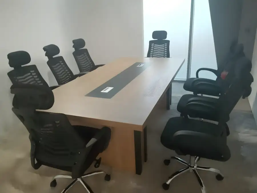 Modern Conference Table with 6 Comfortable Office Chairs – Stylish Meeting Room Set for Offices, Conferences & Workspaces - Main image for rent | Estajer