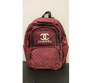 شنطة ظهر – ديكور تصوير سينمائي للإيجار | استأجر