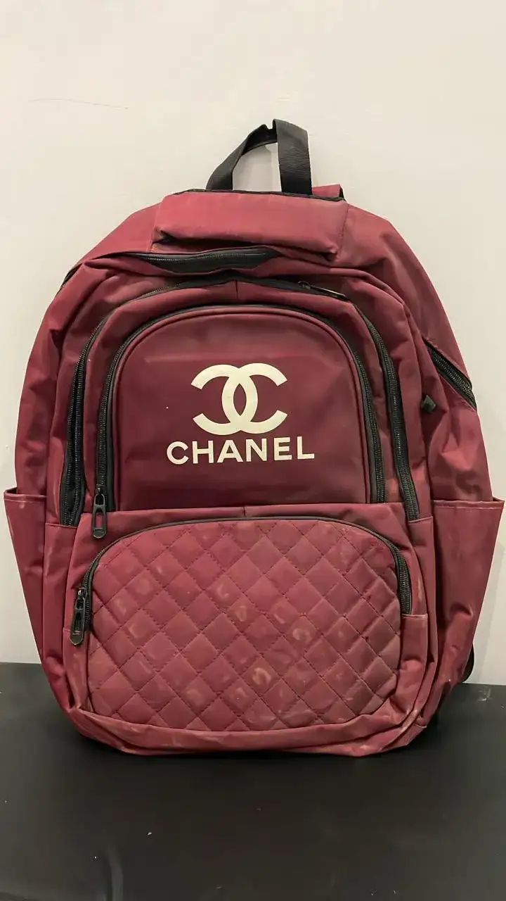 Backpack – Film Production Decor - Main image for rent | Estajer