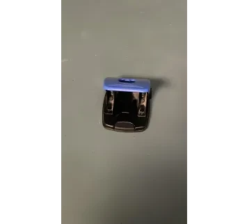 أدوات مكتب – خرامة ورق – بروبس سينمائي  للإيجار | استأجر