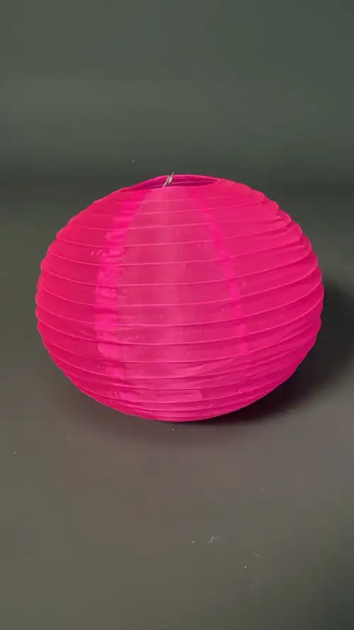 مصباح ورق صيني زهري – بروبس سينمائي  - صورة 2 للإيجار | استأجر